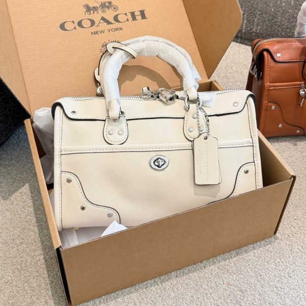 Coach white, brown, black, tan satchel · LX-202607292150387492002103