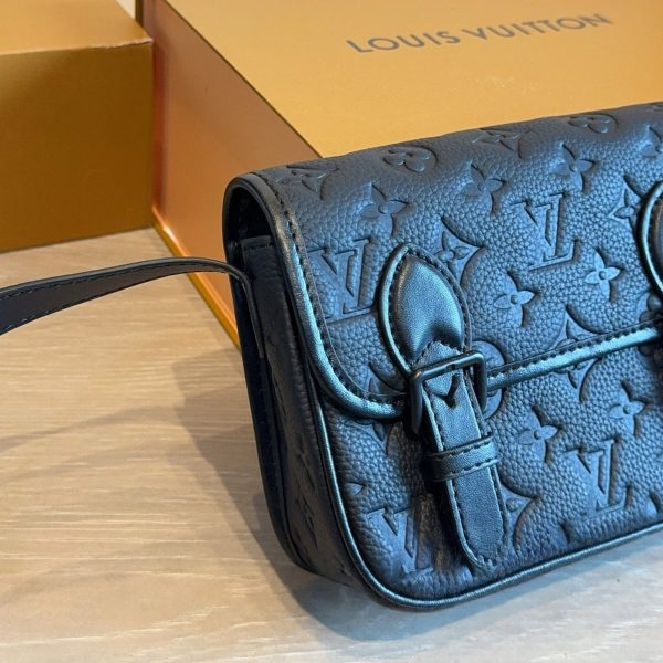 Louis Vuitton Black Satchel · 19x6x15 · 8364