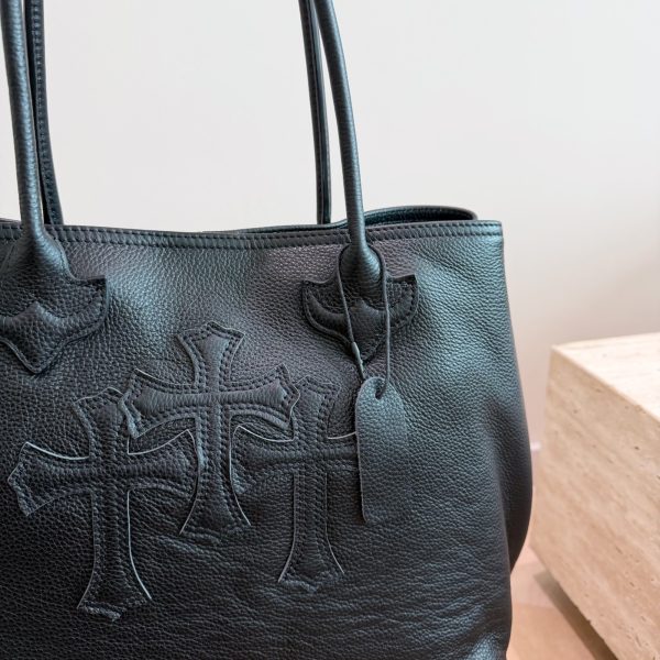 P315 牛皮 Chrome Hearts 托特包 来自克罗心的中古系列 一起做一个克罗心女孩! 强烈推荐入手的克罗心小