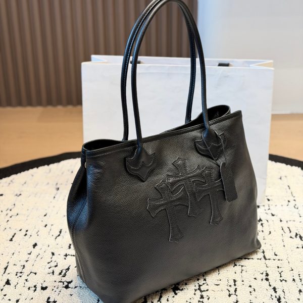 复刻版 牛皮 p315 Chrome Hearts 托特包 来自克罗心的中古系列 一起做一个克罗心女孩! 强烈推荐入手的