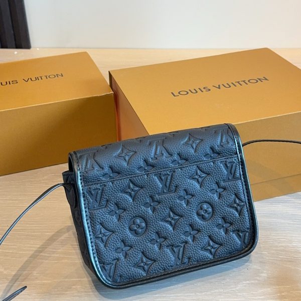 Louis Vuitton Black Satchel · 19x6x15 · 8364
