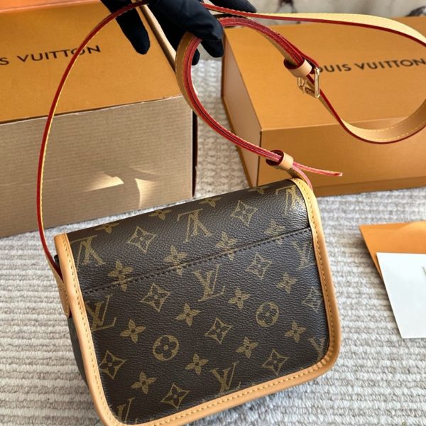 Louis Vuitton brown with beige trim satchel · 19x16