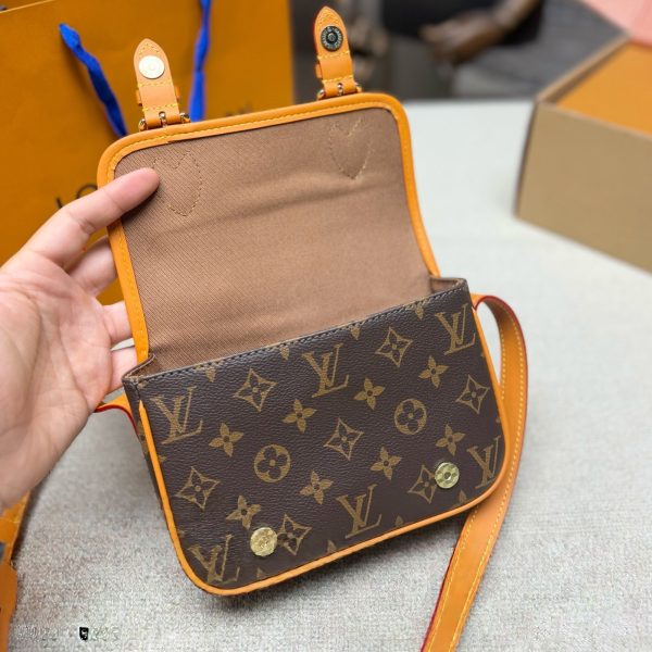 Louis Vuitton brown with orange trim satchel · 19.5 · LX-2026072221401