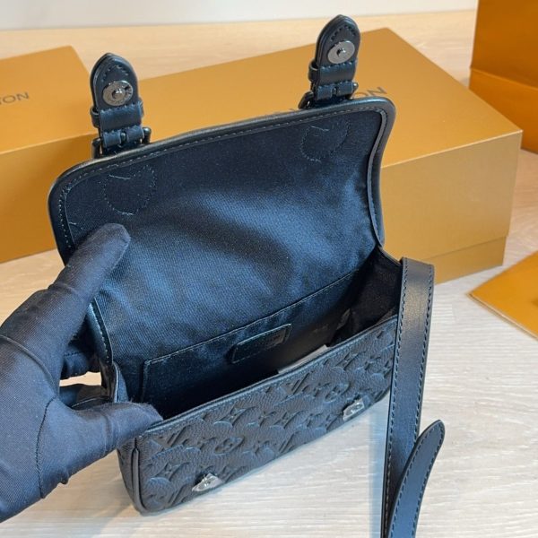 Louis Vuitton Black Satchel · 19x6x15 · 8364