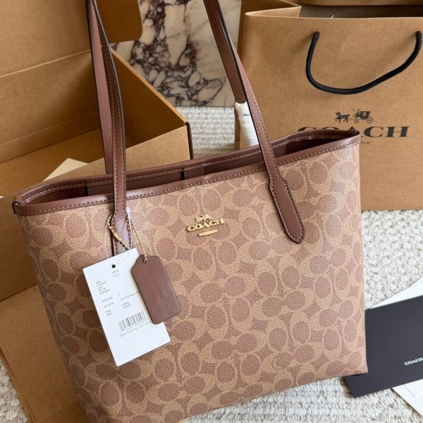 Coach City Tote Small 23 cm Signature Print Shoulder Bag