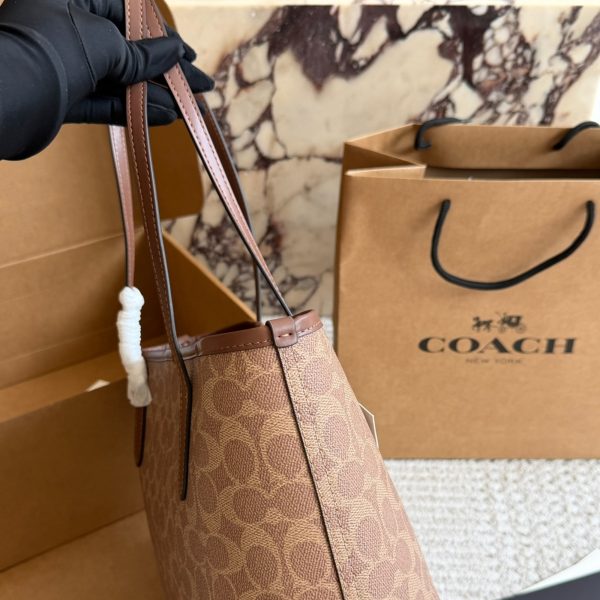 175 配盒 size：23.21 小号 新款单面city托特包 coach蔻驰经典logo购物袋tote包 大爆款 分