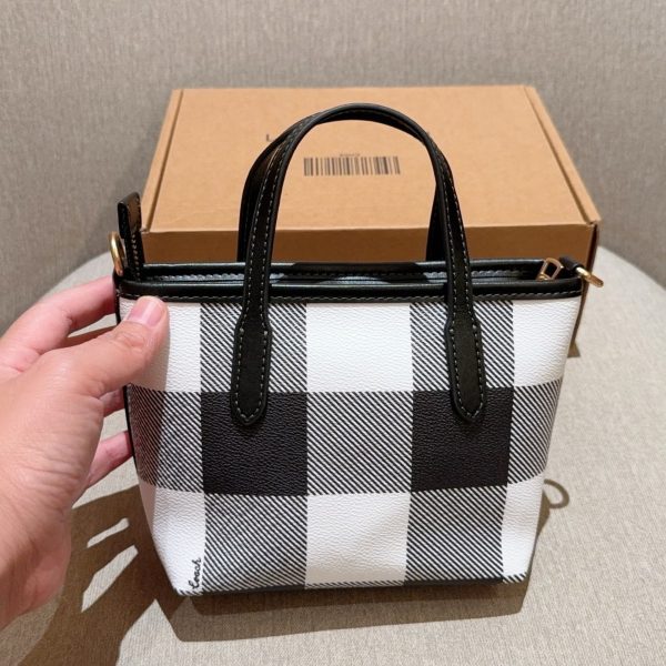 170 Coach 蔻驰 mini city15黑白格系列托特包 迷你购物袋 菜篮子 尺寸：16×14×9 礼盒包装a7