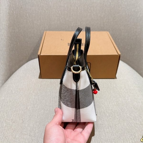170 Coach 蔻驰 mini city15黑白格系列托特包 迷你购物袋 菜篮子 尺寸：16×14×9 礼盒包装a7