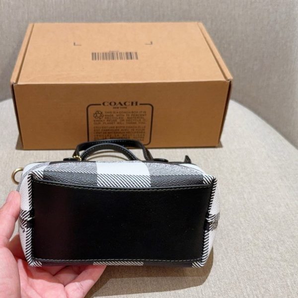 170 Coach 蔻驰 mini city15黑白格系列托特包 迷你购物袋 菜篮子 尺寸：16×14×9 礼盒包装a7