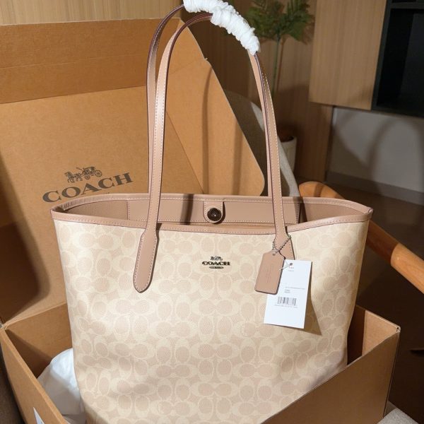 Coach City Tote Magnetic-Snap Tote Bag 32cm