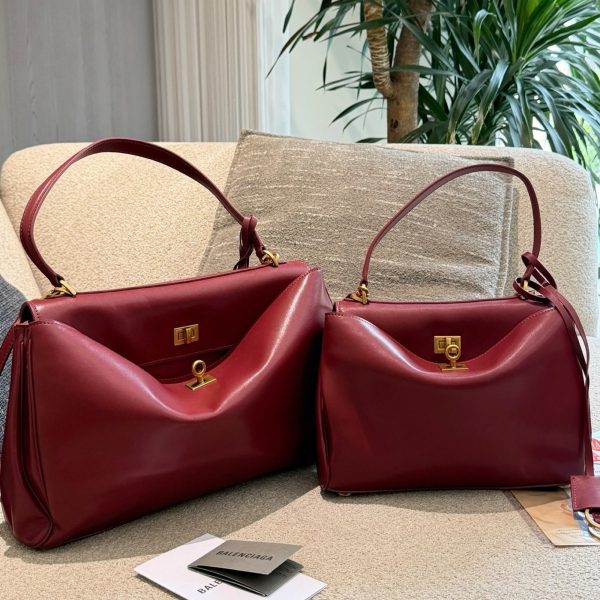Balenciaga Rodeo Calfskin Shoulder Bag in Caramel Brown