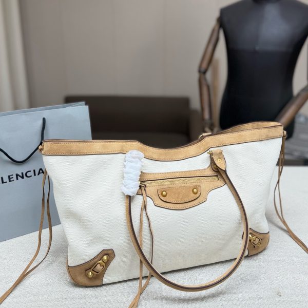 Balenciaga Le City Large Tote in Beige Linen & Camel Suede, P315