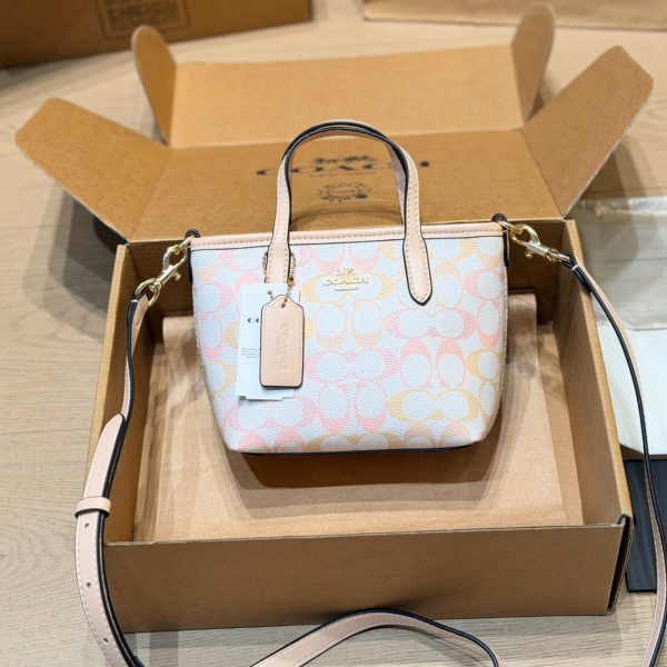 Coach City 15 Mini Tote in Glacier White Leather, P175
