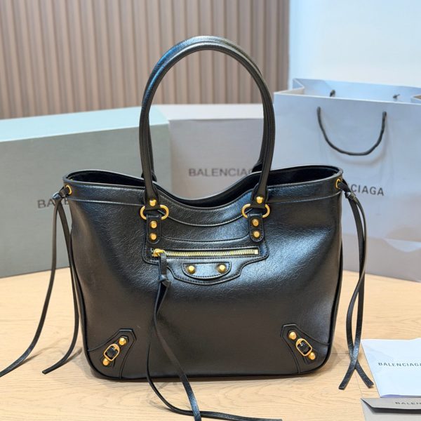 Balenciaga Motorcycle Tote P215 in Caramel Brown Leather