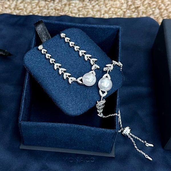 APM Necklace & Bracelet Set, P117 Two-Piece Jewelry Set
