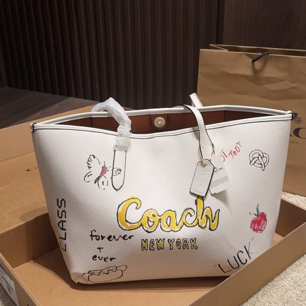 Coach City Tote in White Leather with Hand-Painted Detail, 46 cm