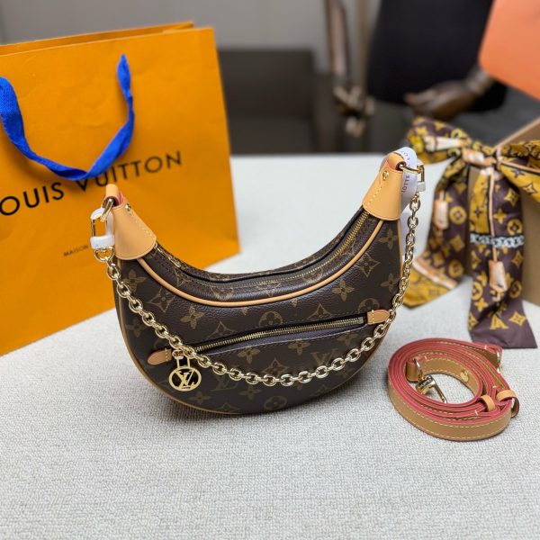 Louis Vuitton Loop Monogram Canvas Shoulder Bag, P210