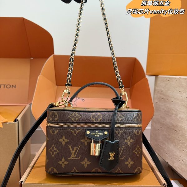 Louis Vuitton Vanity Case Cosmetic Bag, Monogram, P260