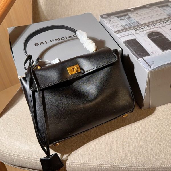 Balenciaga Rodeo Mini Top-Handle Tote Bag in Calfskin, 22 × 16 × 8 cm
