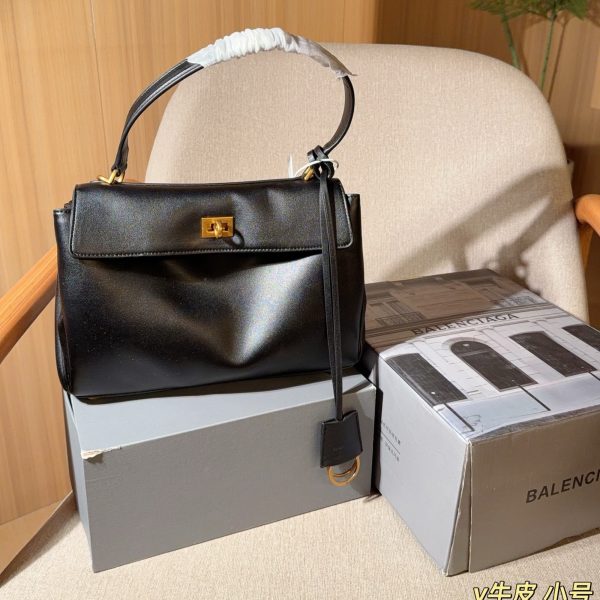 Balenciaga Rodeo Small Leather Top-Handle Bag 27cm
