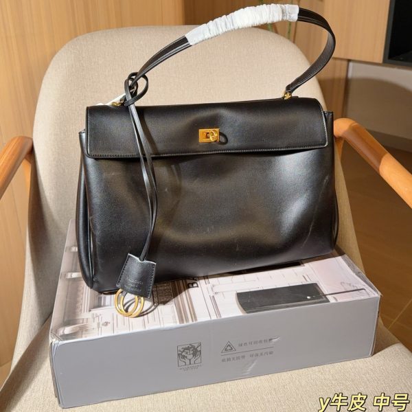 Balenciaga Rodeo Medium Leather Top-Handle Bag 35 cm