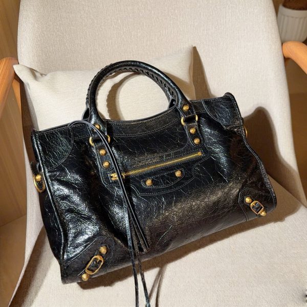 Large Waxed Leather Shoulder Bag, No Box, Style 330