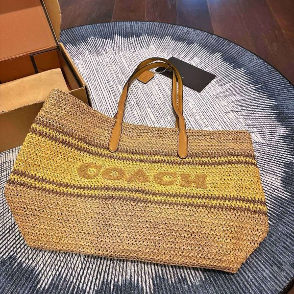 Coach City33 Woven Straw Tote Bag 33cm