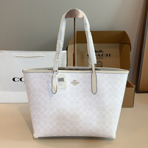 Coach City Tote Bag with Gift Box & Padded Shoulder Strap, P175