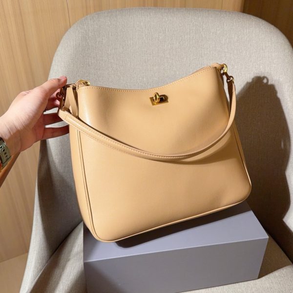 245 Balenciagia巴黎世家 Rodeo系列单肩腋下包！单肩斜挎！ 尺寸29×25×8 礼盒包装2012