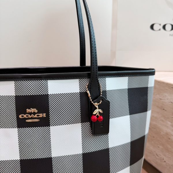 P190 格子系列 Coach & city tote经典托特包手提单肩 coach新款 托特包 奥莱款 coach新款
