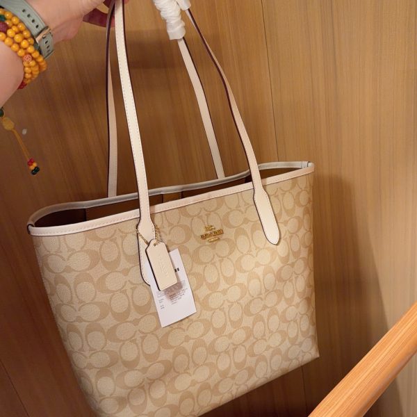 195 蔻驰coach City tote 吸扣版托特包购物袋 尺寸32×28×15 礼盒包装