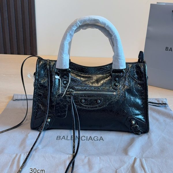 p340 p315 p290 Balenciaga Classic City 荔枝纹机车包​​，黑色荔枝纹牛皮配银色 做