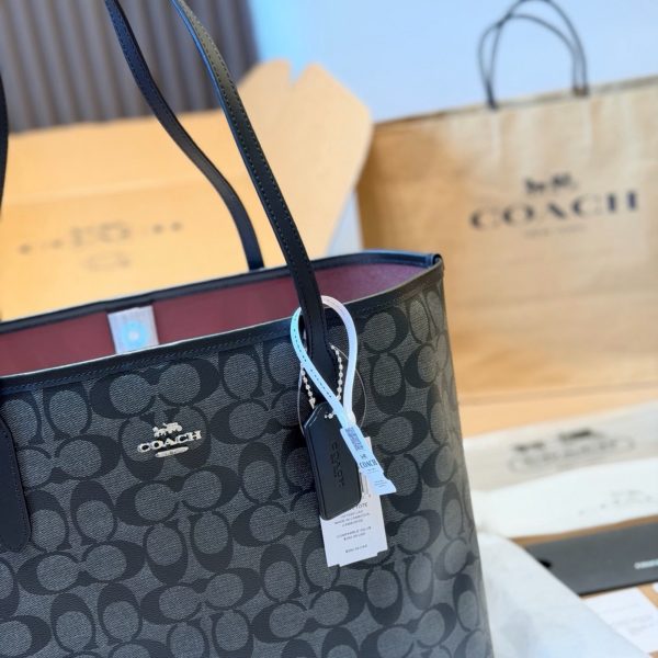 原单版本 牛皮 p235 Coach & city tote经典托特包手提单肩 coach新款 托特包 奥莱款 coac
