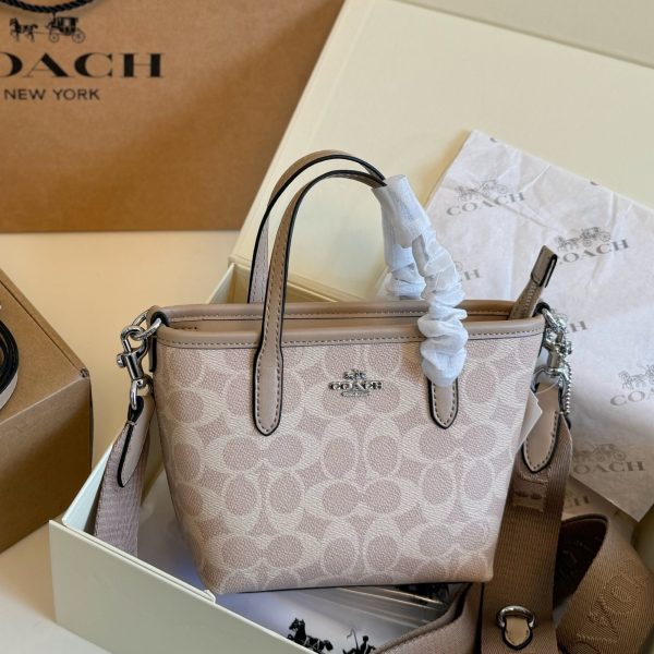 折叠盒）蔻驰特价129包邮 size：16×15 COACH蔻驰新款 City mini托特包️ 9月新款 City系列