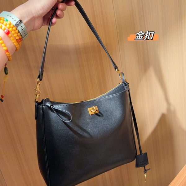 245 Balenciagia巴黎世家 Rodeo系列单肩腋下包！单肩斜挎！ 尺寸29×25×8 礼盒包装2012