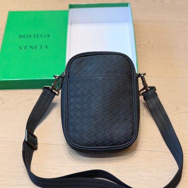 牛皮版本 p165 Bottega Veneta 编织皮质相机包 斜挎包​​，深蓝色 墨蓝色小牛皮 + 经典 Intre
