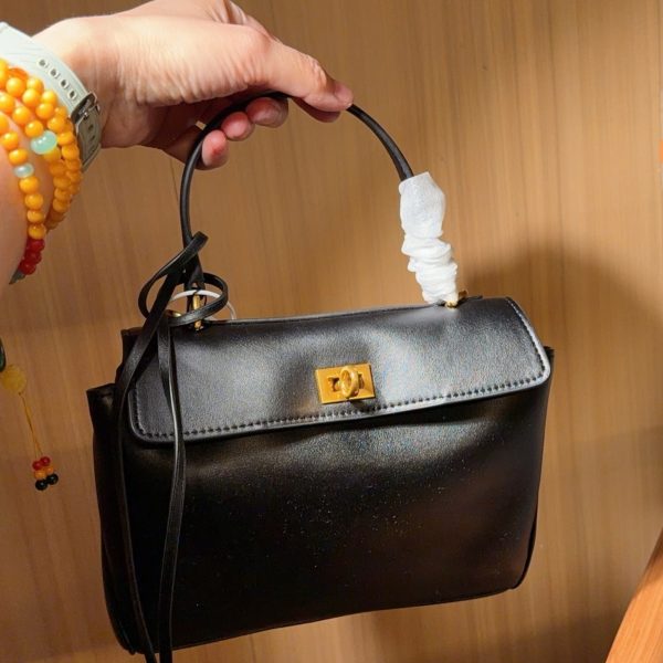 275 牛皮 迷你 Balenciaga巴黎世家 新品rodeo手提包～托特包～单肩斜挎～ 尺寸22×16×8 礼盒包装