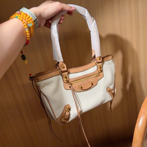 300 小号 巴黎世家Balenciaga Le City机车腋下包