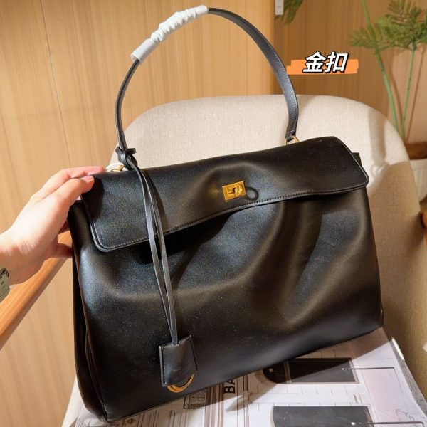 320 牛皮 大号 Balenciaga巴黎世家 新品rodeo手提包～托特包～单肩斜挎～ 尺寸40×26×12 礼盒包