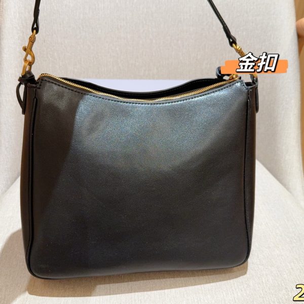245 Balenciagia巴黎世家 Rodeo系列单肩腋下包！单肩斜挎！ 尺寸29×25×8 礼盒包装2012